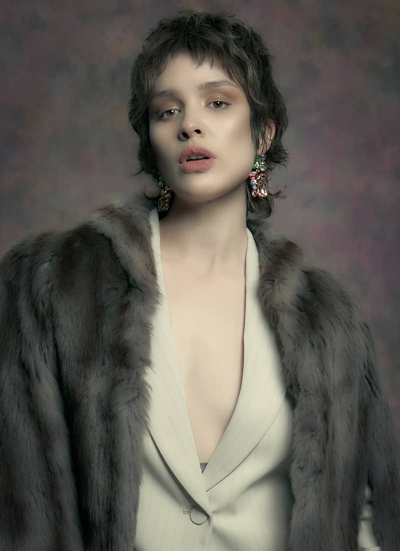 TRENDS 145-3 Hair Lisa Robertson Photo Johnny Georgiou 01